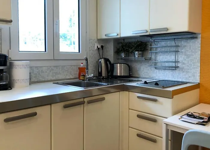 Cozy Studio Near The Beach